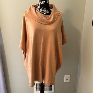 🧡🍁🧡 Soft n cozy poncho style fine gauge sweater rayon poly bend.